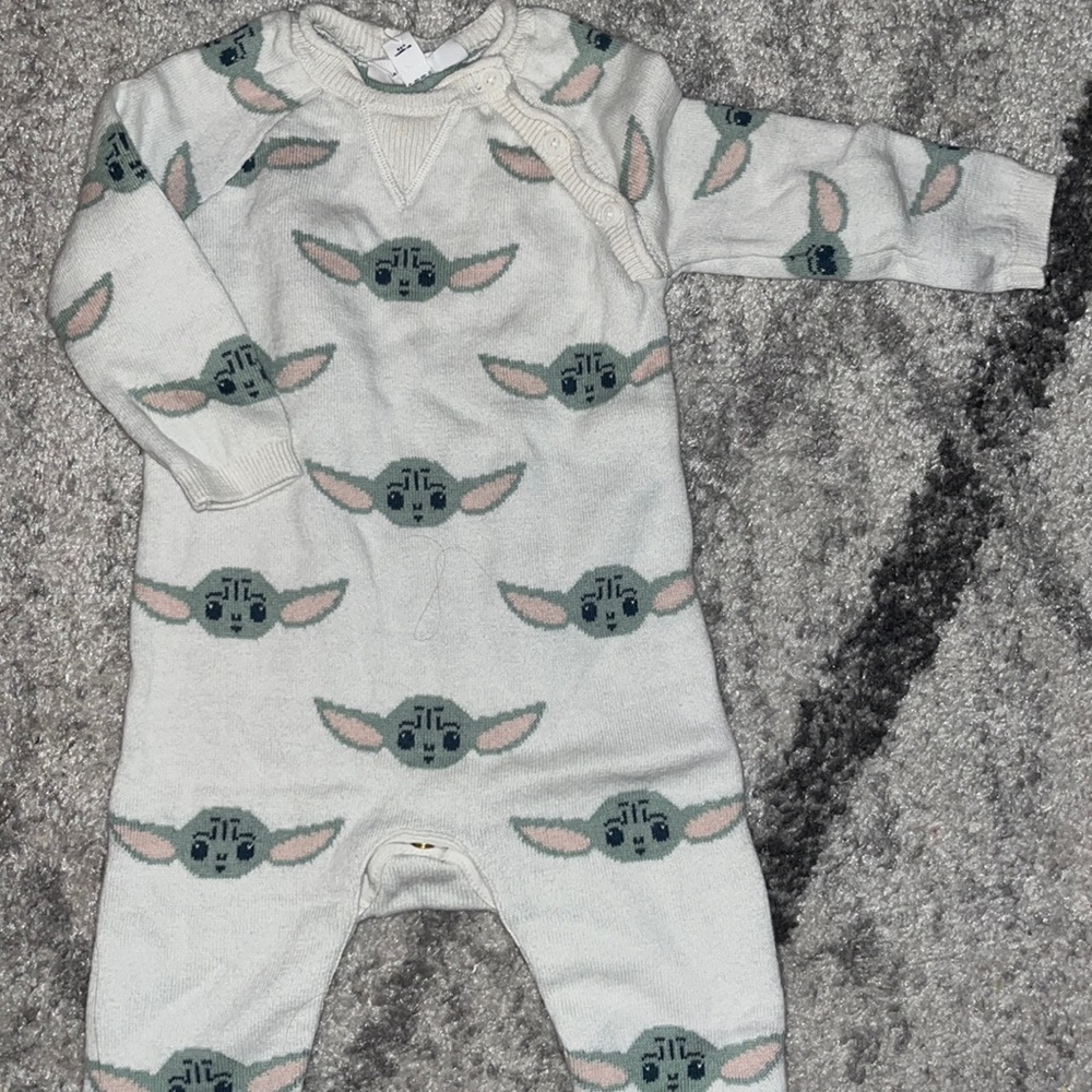 Knitted Yoda one piece